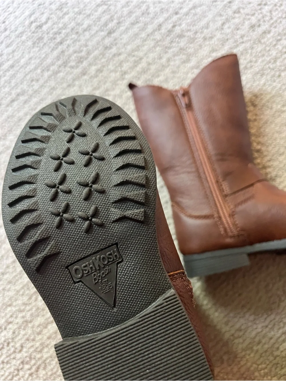New! OshKosh B'gosh Brown Girls' Mid-Calf Boots size 9